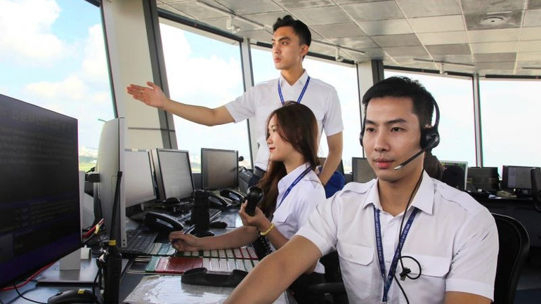 Tổng công ty đã điều hành an toàn tuyệt đối gần 12 triệu chuyến bay, tổng doanh thu đạt gần 32 nghìn tỷ đồng, tổng thu điều hành bay ước đạt hơn 75 nghìn tỷ đồng, nộp ngân sách nhà nước đạt hơn 36 nghìn tỷ đồng.