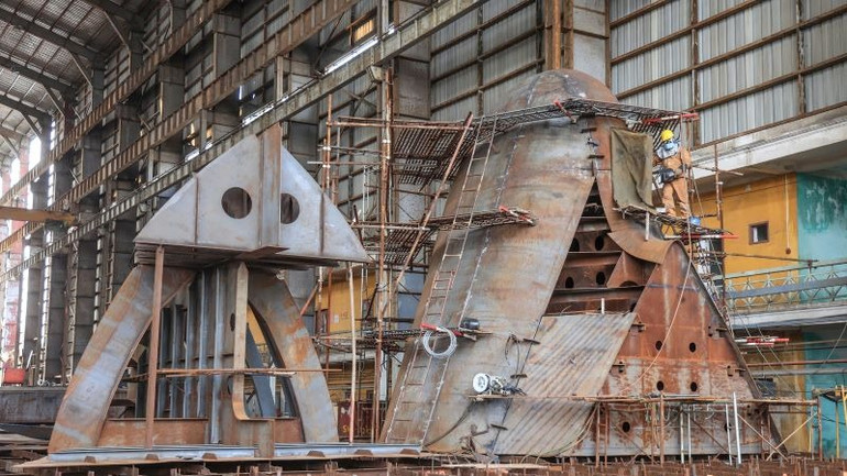 Công ty Đóng tàu Phà Rừng đang triển khai nhiều đơn hàng mới, tạo đủ việc làm cho người lao động đến hết năm 2027.