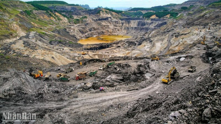 Các đơn vị trong Tập đoàn được yêu cầu thực hiện nghiêm công tác vật tư theo đúng quy định của Nhà nước và của TKV để ngăn ngừa, không xảy ra các vi phạm, tiêu cực.