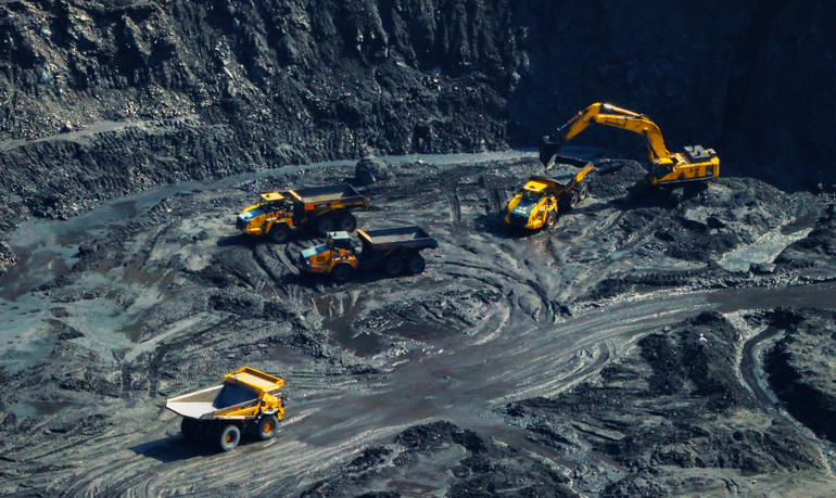Khai thác than lộ thiên.