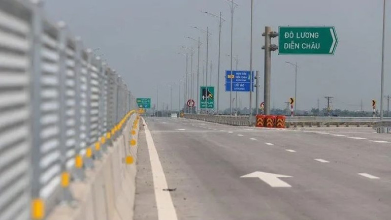 Dự án PPP đường cao tốc Diễn Châu-Bãi Vọt. Dự án PPP đường cao tốc Diễn Châu-Bãi Vọt.