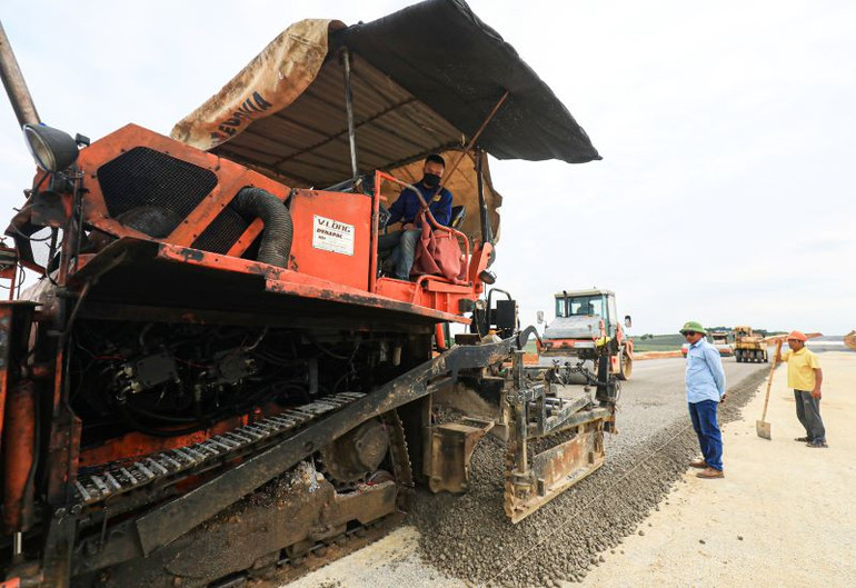 Tỷ lệ vốn nhà nước tham gia các dự án PPP hạ tầng giao thông chưa hấp dẫn, nhà nước hỗ trợ tối đa 50%, nhưng nhiều dự án chi phí giải phóng mặt bằng rất lớn.