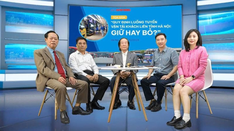 Các đại biểu tham gia Tọa đàm.