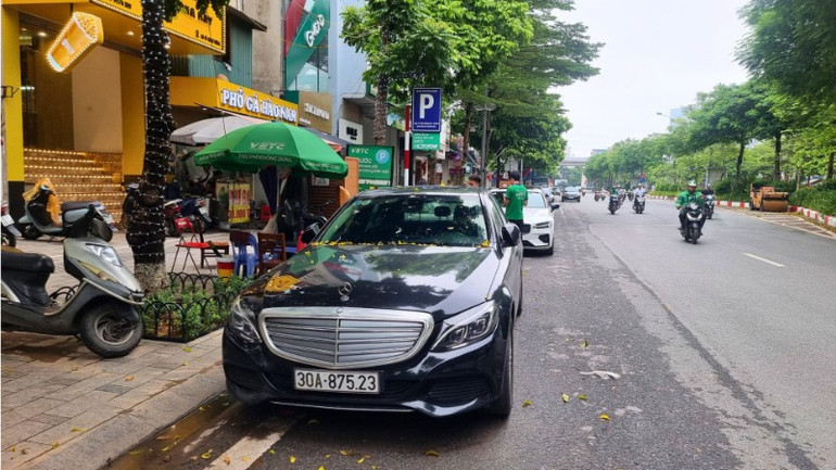 Công ty VETC đã đồng hành cùng chủ trương của thành phố, đến nay đã tham gia triển khai 167 bãi đỗ, trong đó có 100 điểm trông giữ ô-tô và 67 điểm trông giữ xe máy với hơn 500.000 lượt giao dịch, tổng giá trị giao dịch gần 6 tỷ đồng.