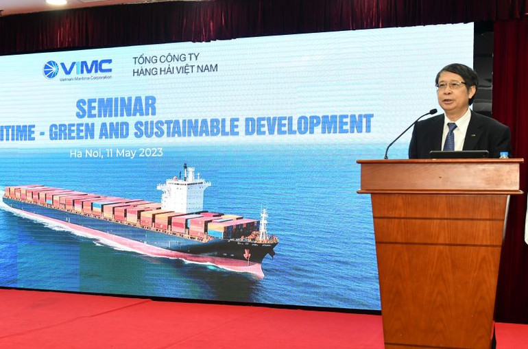 Đại biểu tham luận tại tọa đàm. Đại biểu tham luận tại tọa đàm.