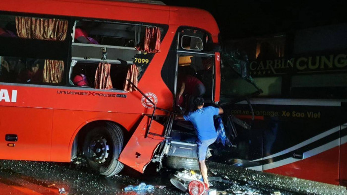 Vụ tai nạn giao thông rạng sáng 29/4 tại cao tốc Nội Bài-Lào Cai.