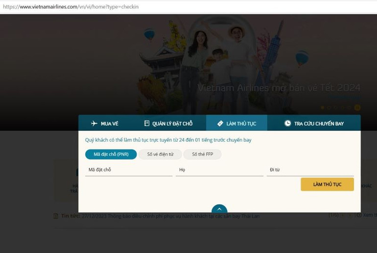 Làm thủ tục check in qua trang web chính thức của hãng. Làm thủ tục check in qua trang web chính thức của hãng.