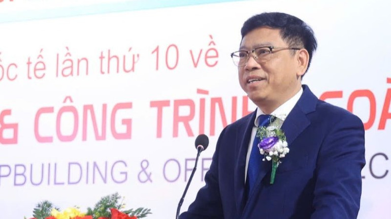 Thứ trưởng Xây dựng Nguyễn Xuân Sang phát biểu ý kiến chỉ đạo.