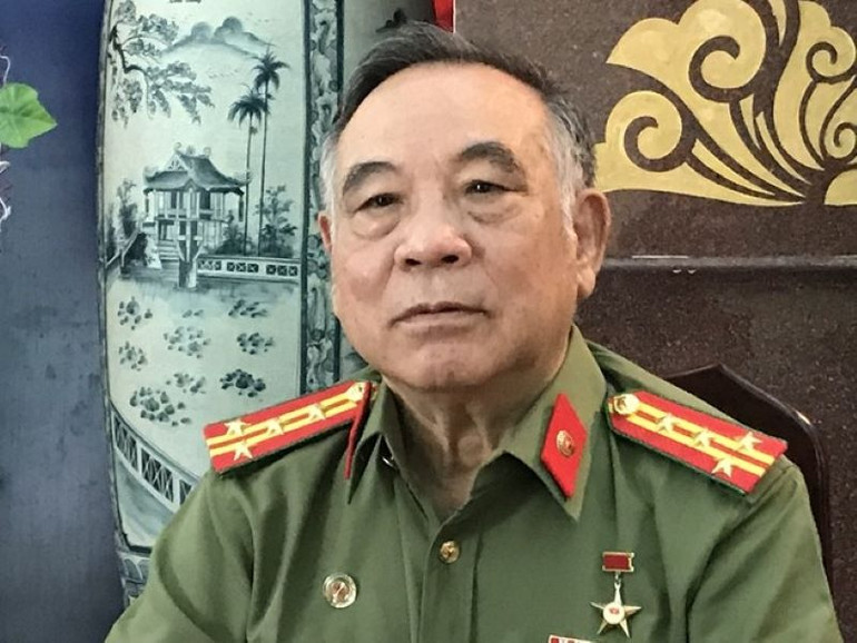 Đại tá Trần Phương Thế, nguyên Phó Giám đốc Công an tỉnh Cà Mau. Đại tá Trần Phương Thế, nguyên Phó Giám đốc Công an tỉnh Cà Mau.