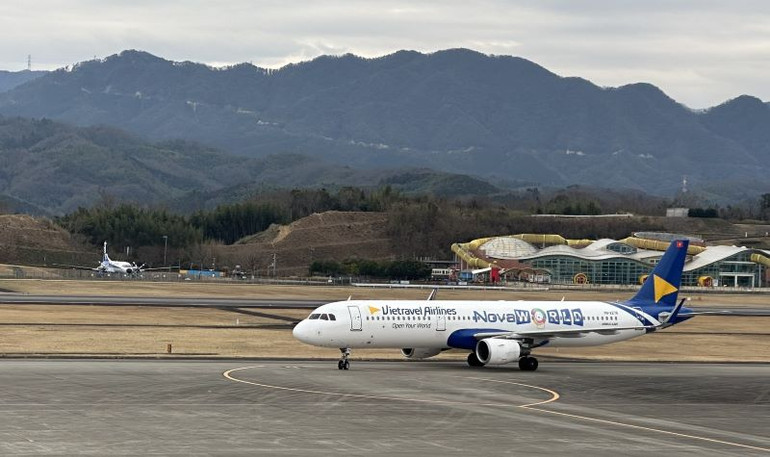 Trong tháng 3 và tháng 4, Vietravel Airlines sẽ thực hiện 10 chuyến bay charter từ Thành phố Hồ Chí Minh/Đà Nẵng đến tỉnh Takamatsu/Fukushima.