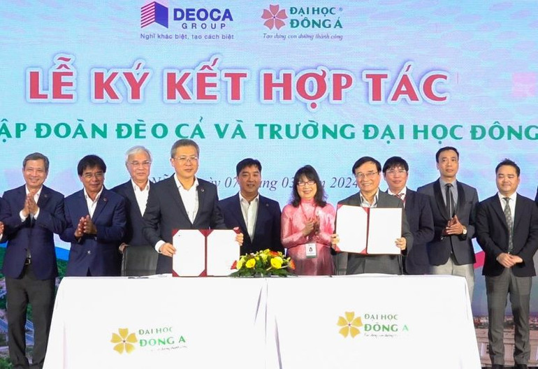 Tập đoàn Đèo Cả và Trường đại học Đông Á thống nhất hợp tác thành lập Viện Đào tạo thực hành Đèo Cả, trực thuộc Trường đại học Đông Á. Tập đoàn Đèo Cả và Trường đại học Đông Á thống nhất hợp tác thành lập Viện Đào tạo thực hành Đèo Cả, trực thuộc Trường đại học Đông Á.