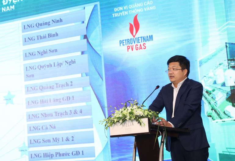 Ông Mai Xuân Ba, đại diện PV Gas phát biểu.