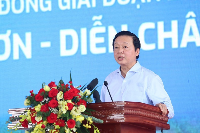 Phó Thủ tướng Trần Hồng Hà phát biểu tại lễ khánh thành.