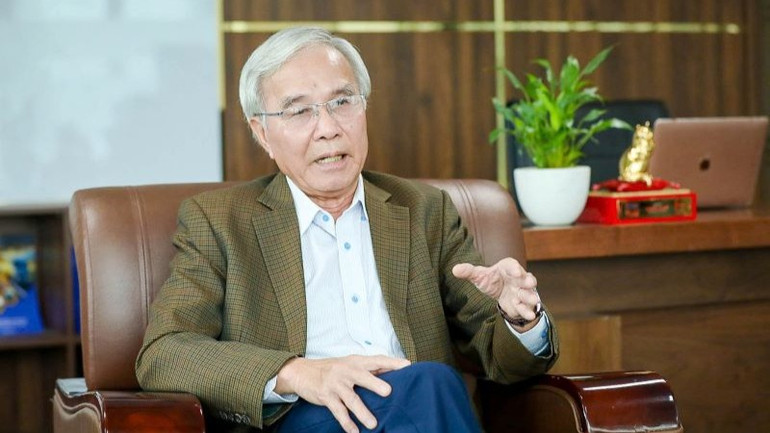 Phó Giáo sư, Tiến sĩ Trần Chủng, Chủ tịch Hiệp hội các nhà đầu tư công trình giao thông đường bộ Việt Nam (VARSI).