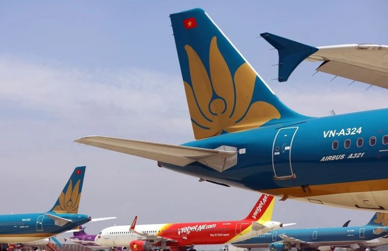 Trong tháng 7, giá vé của các hãng tương đương từ 20 đến 70% mức tối đa trên các chặng bay.