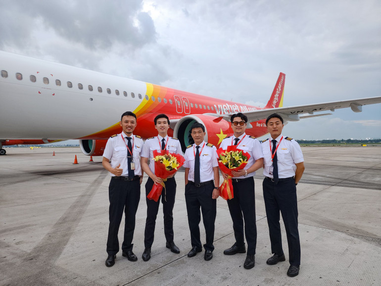 Vietjet chuẩn bị đầy đủ nguồn lực để phục vụ nhu cầu người dân và du khách. Vietjet chuẩn bị đầy đủ nguồn lực để phục vụ nhu cầu người dân và du khách.