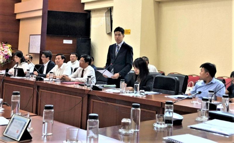 Ông Komori Shota, Cố vấn cao cấp hình thành dự án (JICA Việt Nam) phát biểu tại hội thảo.