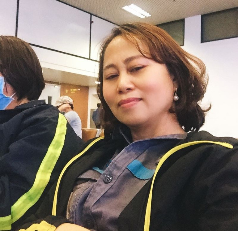 Chị Đỗ Thị Liên, nhân viên xe đẩy sân bay Nội Bài.