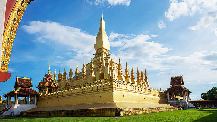 Chùa Thạt Luổng được xem là biểu tượng quốc gia Lào.