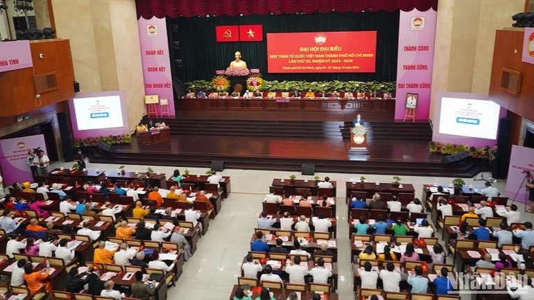 Toàn cảnh Đại hội đại biểu Ủy ban Mặt trận Tổ quốc Việt Nam Thành phố Hồ Chí Minh lần thứ 12, nhiệm kỳ 2024-2029. (Ảnh: THẾ ANH)