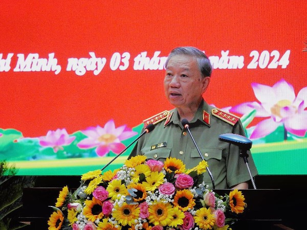 Đại tướng Tô Lâm phát biểu tại hội nghị. (Ảnh: ĐỨC NAM)