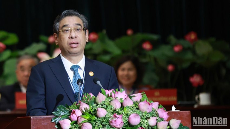 Đồng chí Nguyễn Phước Lộc phát biểu tại đại hội.