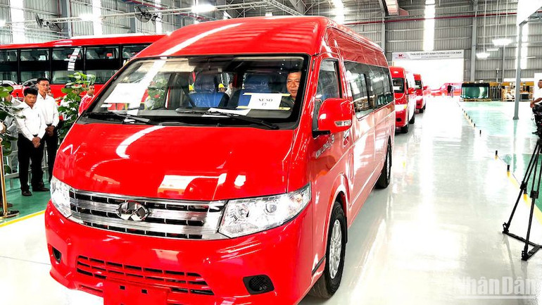 Mẫu xe mini bus thương hiệu Kim Long X9