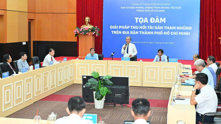 Quang cảnh buổi tọa đàm