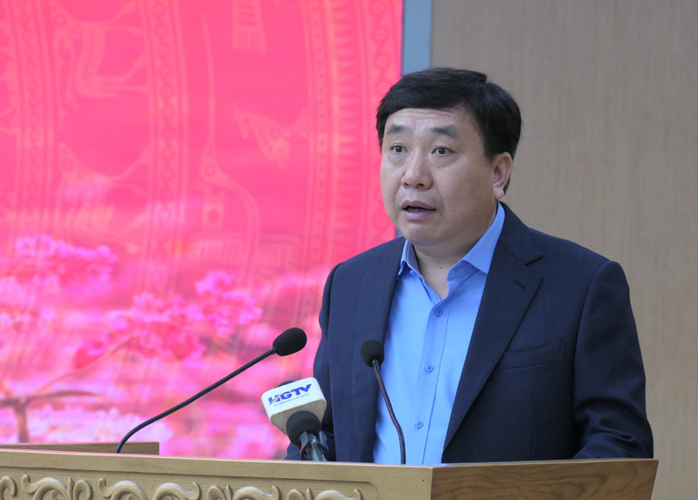 Đồng chí Nguyễn Mạnh Dũng, Quyền Bí thư Tỉnh ủy Hà Giang, phát biểu tại hội nghị.