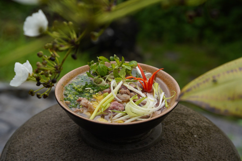 Phở ngô được làm từ nguyên liệu của đồng bào vùng cao Hà Giang trồng, chăm sóc.