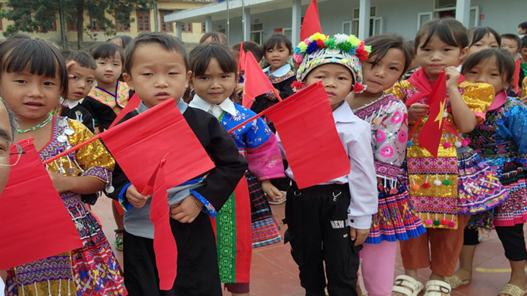 Cùng với cả nước, hôm nay (5/9), hơn 151 nghìn học sinh con em các dân tộc Lai Châu cũng bước vào năm học mới.