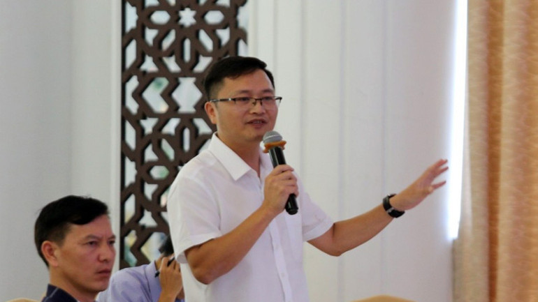 Đại biểu phát biểu ý kiến, chia sẻ kinh nghiệm tại diễn đàn.