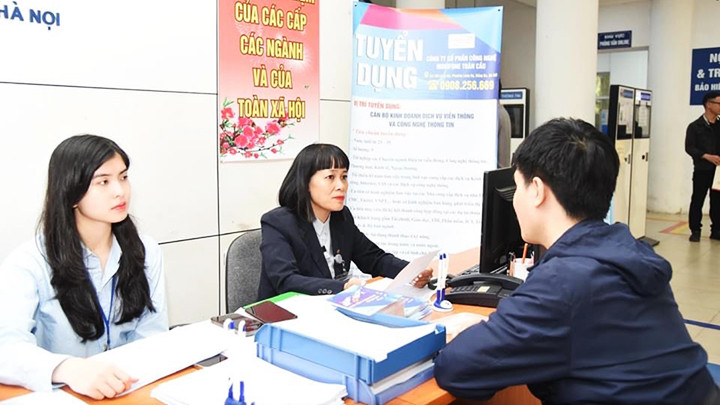 Tư vấn chế độ bảo hiểm xã hội cho người lao động. Tư vấn chế độ bảo hiểm xã hội cho người lao động.