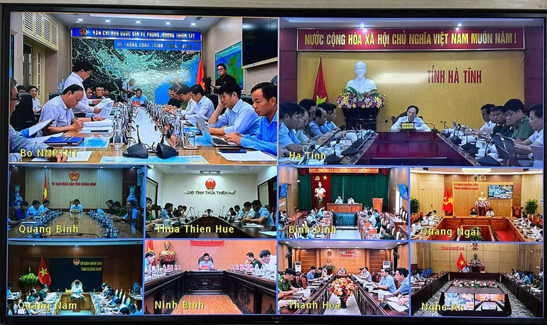 Toàn cảnh cuộc họp trực tuyến ứng phó với áp thấp nhiệt đới có khả năng mạnh lên thành bão chiều 18/9.