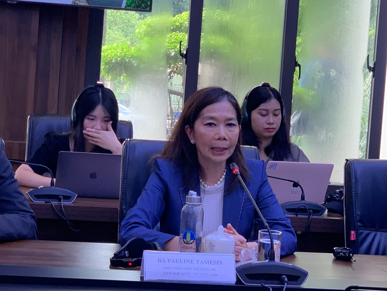 Bà Pauline Tamesis, Điều phối viên thường trú Liên hợp quốc tại Việt Nam, chia sẻ tại buổi làm việc. Bà Pauline Tamesis, Điều phối viên thường trú Liên hợp quốc tại Việt Nam, chia sẻ tại buổi làm việc.