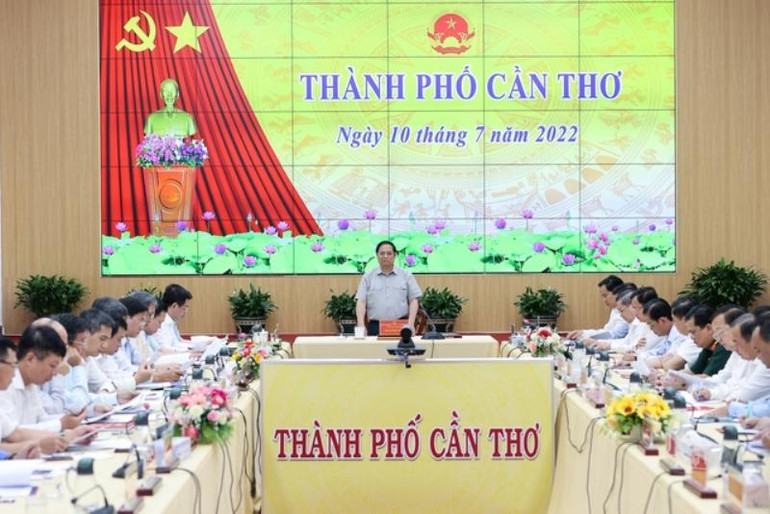 Thủ tướng Phạm Minh Chính làm việc với Ban Thường vụ Thành ủy Cần Thơ. Thủ tướng Phạm Minh Chính làm việc với Ban Thường vụ Thành ủy Cần Thơ.