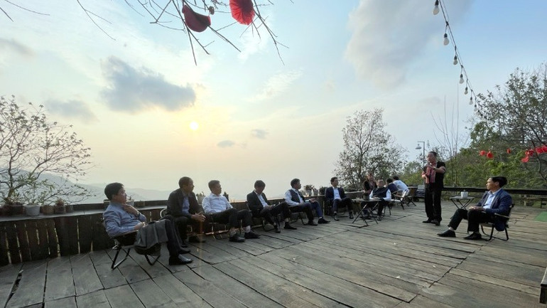 Bản du lịch cộng đồng Sin Suối Hồ được công nhận là bản du lịch ASEAN. Bản du lịch cộng đồng Sin Suối Hồ được công nhận là bản du lịch ASEAN.