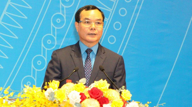 Chủ tịch Tổng Liên đoàn Lao động Việt Nam Nguyễn Đình Khang phát biểu tại Lễ khai mạc.