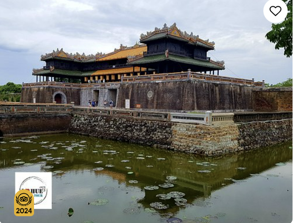 Huế đứng ở vị trí thứ 8 trong 25 điểm đến văn hóa hàng đầu thế giới. Huế đứng ở vị trí thứ 8 trong 25 điểm đến văn hóa hàng đầu thế giới.