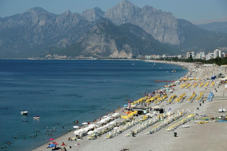 Thành phố nghỉ dưỡng Antalya bên bờ Địa trung hải là điểm đến yêu thích của du khách Đức. (Ảnh: REUTERS)