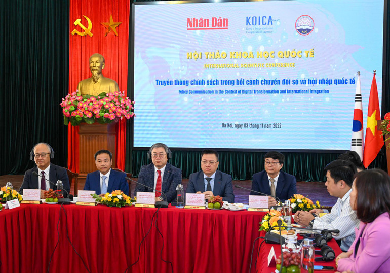 Các đại biểu dự Hội thảo khoa học quốc tế. (Ảnh DUY LINH)