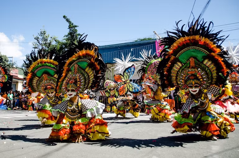 Lễ hội Dinagyang nổi tiếng tại Iloilo. (Ảnh: Agoda)