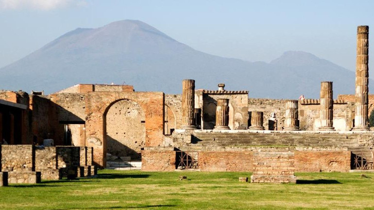 Du khách của Booking.com trên toàn cầu đã bình chọn Pompeii là địa danh hàng đầu về địa chất học. (Ảnh: Booking.com)