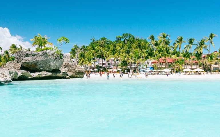 Boracay, thiên đường nghỉ dưỡng của Philippines. (Ảnh: TraveloffPath)