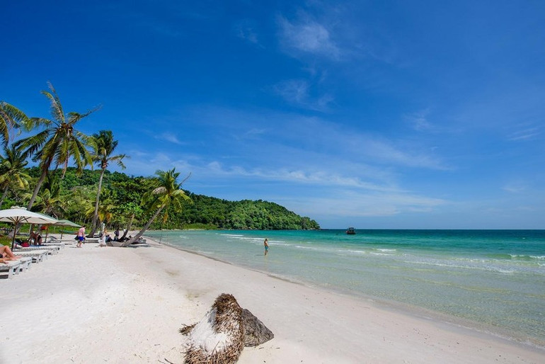 Phú Quốc thuộc top 10 hòn đảo tuyệt vời nhất châu Á 2022 do độc giả của tạp chí nổi tiếng Condé Nast Traveler (Mỹ) bình chọn. (Ảnh: ShutterStock) Phú Quốc thuộc top 10 hòn đảo tuyệt vời nhất châu Á 2022 do độc giả của tạp chí nổi tiếng Condé Nast Traveler (Mỹ) bình chọn. (Ảnh: ShutterStock)