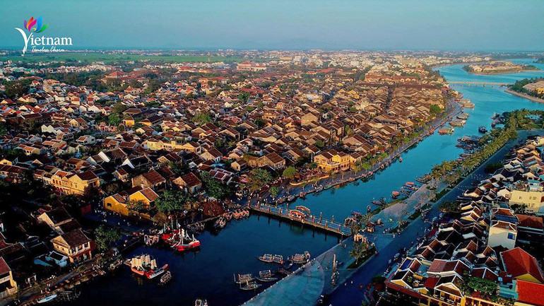 Hội An lần thứ 3 được vinh danh là Điểm đến thành phố văn hóa hàng đầu châu Á 2022 (Ảnh: Tổng cục Du lịch)
