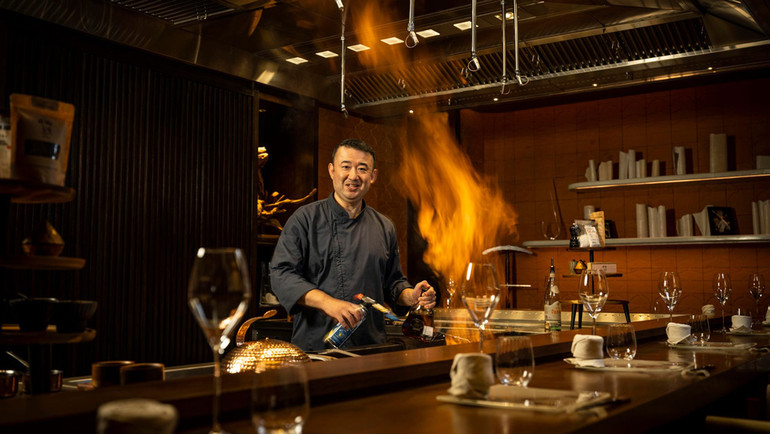 Hibana by Koki ra mắt thực đơn đặc biệt sau khi nhận 1 sao Michelin. Hibana by Koki ra mắt thực đơn đặc biệt sau khi nhận 1 sao Michelin.