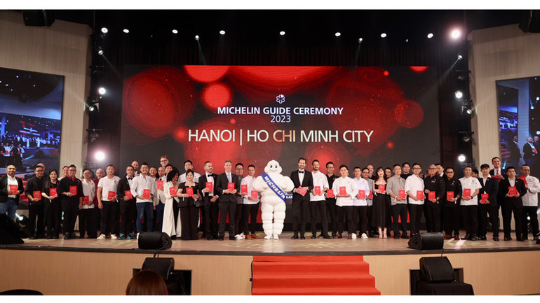 Lễ ra mắt Michelin Hà Nội và Thành phố Hồ Chí Minh đã diễn ra đầy hứng khởi cho ẩm thực Việt. Lễ ra mắt Michelin Hà Nội và Thành phố Hồ Chí Minh đã diễn ra đầy hứng khởi cho ẩm thực Việt.