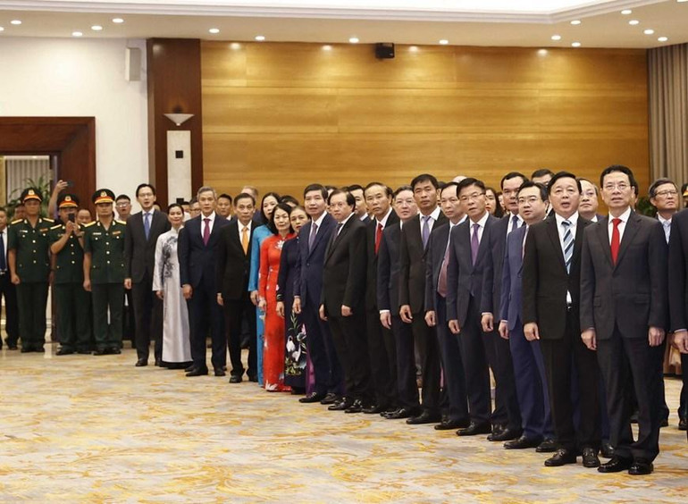 Các đại biểu đến dự Lễ kỷ niệm. (Ảnh: TTXVN)