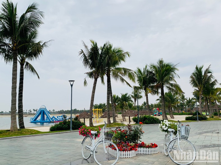 Khu du lịch quốc tế Đồi Rồng (Đồ Sơn).